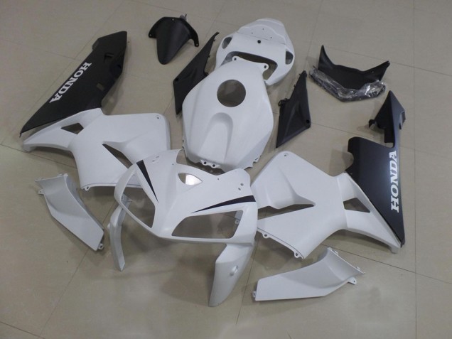 ABS 2005-2006 White Black Honda CBR600RR Motorcycle Fairings Canada ABS 2005-2006 White Black Honda CBR600RR Motorcycle Fairings Canada