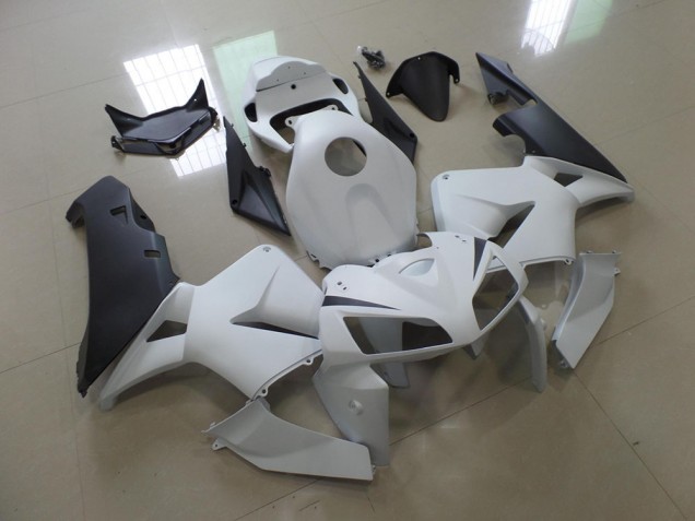 ABS 2005-2006 White Black Honda CBR600RR Motorcycle Fairing Kits Canada ABS 2005-2006 White Black Honda CBR600RR Motorcycle Fairing Kits Canada